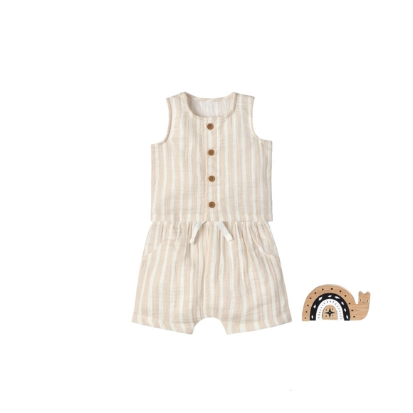 Baby's Modern Moments By Gerber 2-Piece Top and Short Outfit Set - Picture 2 of 3